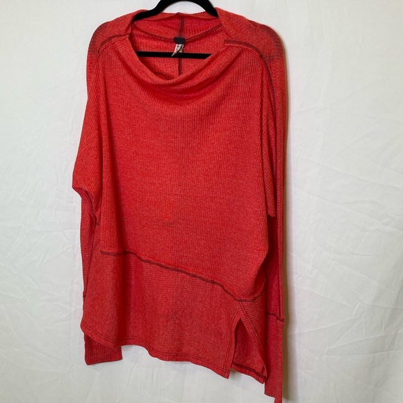 Free People We the Free Londontown Thermal
Small Dolman Style - Picture 4 of 9
